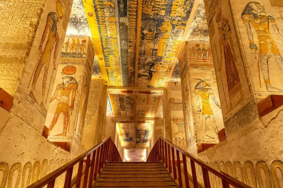 Private 2-Day Tour Covering Luxor West & East Bank